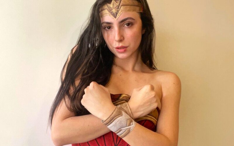 Gal Gadot lookalike Giovanna Lautier went viral after revealing a fan offered her 100 camels for marriage, a bizarre proposal she laughed off as her online success continues.