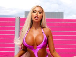 Elizabeth Marie posing for a picture - NudeNewz