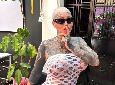 Mary Magdalene flaunting her new bald look - NudeNewz.