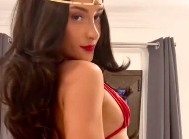 Model Hannah James wowed fans in a daring Wonder Woman costume, joking about being pulled over for speeding as her Halloween post racked up praise and flirty comments.