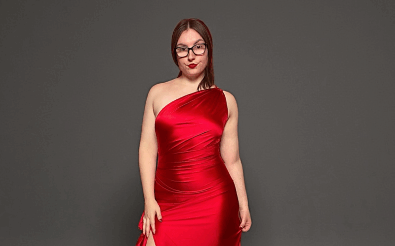 Ex-McDonald’s worker Dallas Brown reveals bizarre fan request after turning to OnlyFans, saying content creation gave her freedom, confidence and a life beyond survival mode.