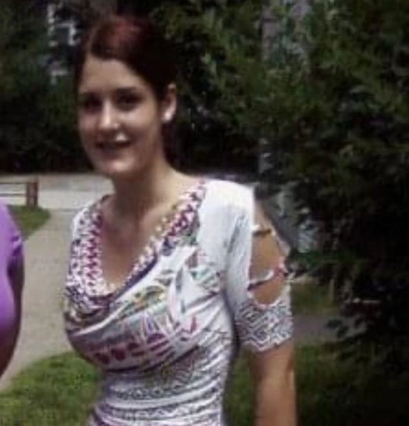 OnlyFans model Sam Sinstress posing for a photo - NudeNewz