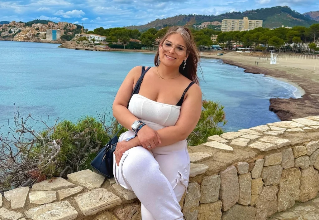 OnlyFans model Katherine Wascher posing for a photo - NudeNewz