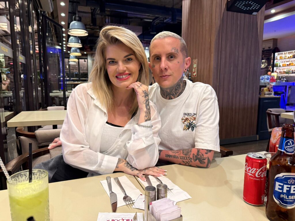 Robyn Quinn with her fiancé - NudeNewz