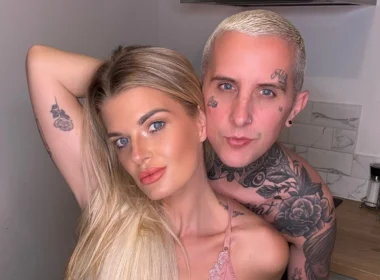 Robyn Quinn with her fiancé - NudeNewz