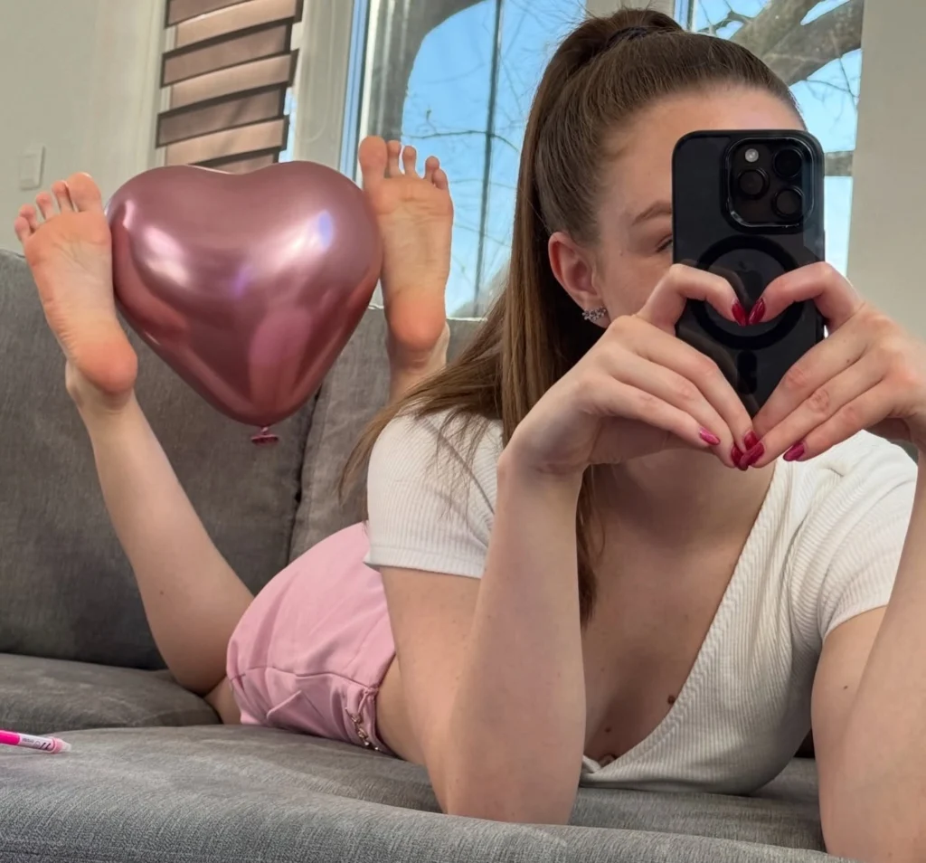 OnlyFans model Tinsley Teaser posing for a photo - NudeNewz
