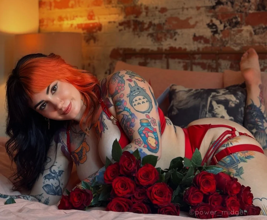 OnlyFans model Peta Emery posing for a photo - NudeNewz