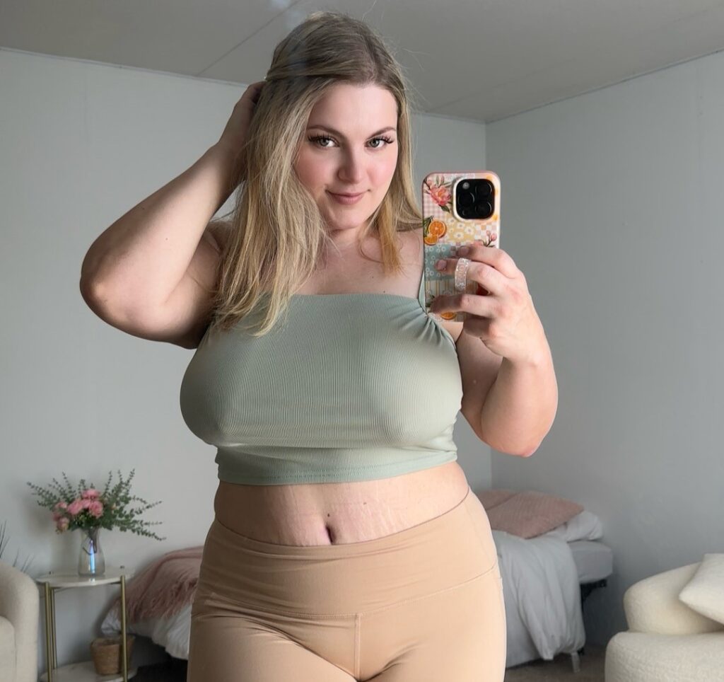 OnlyFans model Bree posing for a photo - NudeNewz